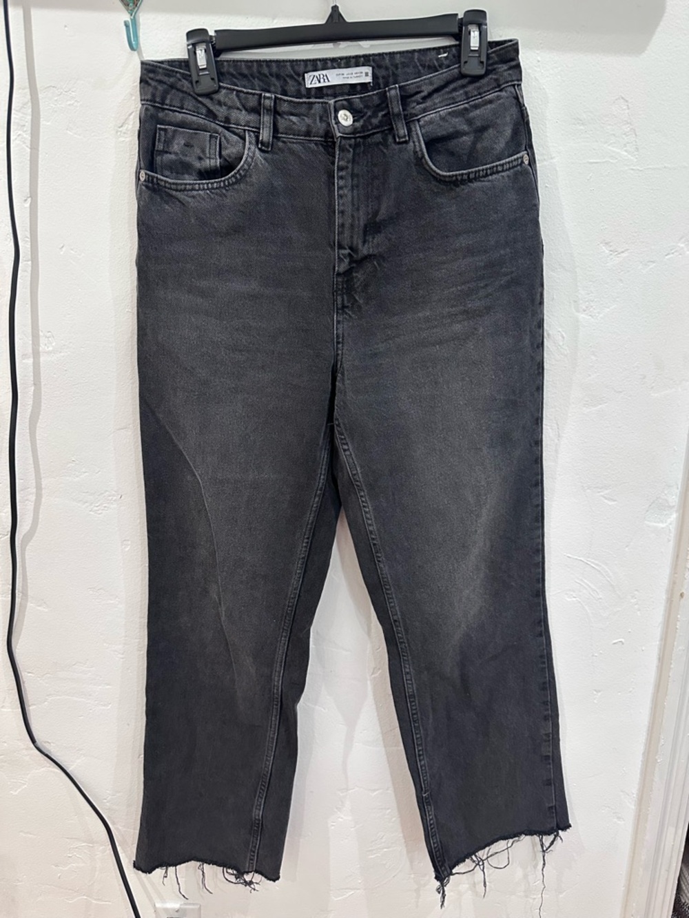 Zara Women’s Washed Black Straight Jeans